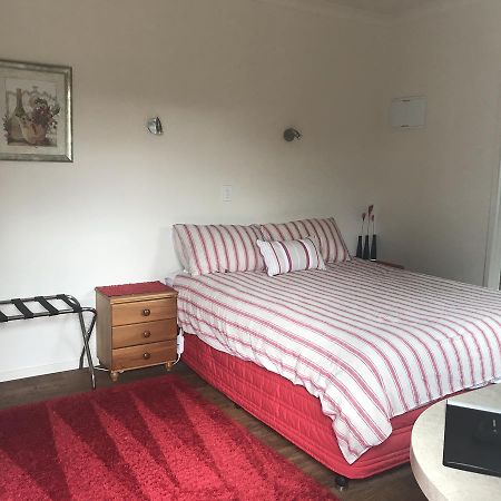 Cheriton House Ohaupo エクステリア 写真